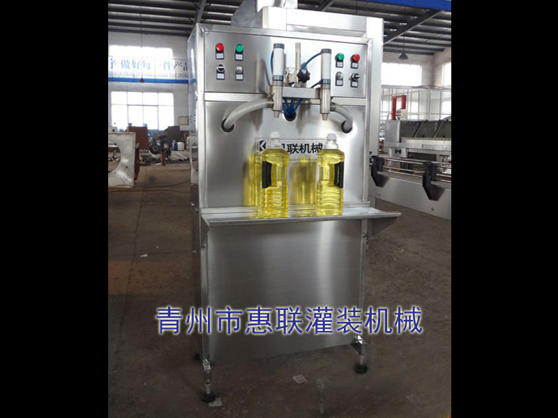 玉米油灌裝機(jī)