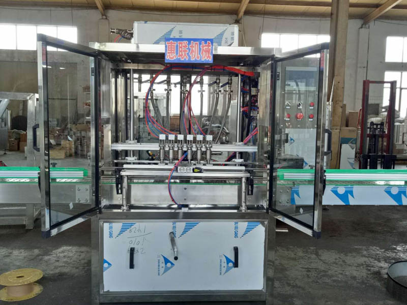 液體水溶肥自動(dòng)灌裝機(jī) 液體水溶肥自動(dòng)灌裝機(jī)