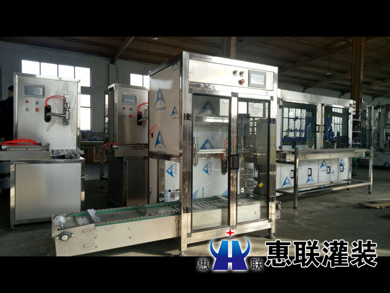 2頭全自動車用尿素灌裝機(jī)